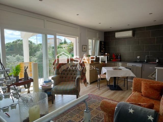 2 soveværelse Rækkehus til salg i El Mas Fumats, Roses med garage - € 319.000 (Ref: 9564987)