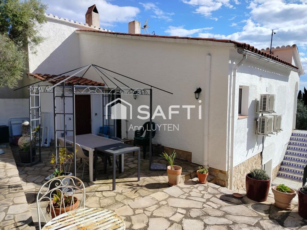 2 soveværelse Rækkehus til salg i Roses med garage - € 319.000 (Ref: 9564987)