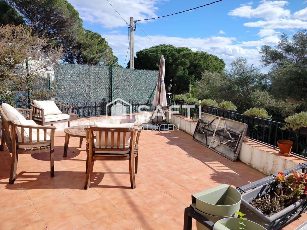 2 soveværelse Rækkehus til salg i Roses med garage - € 319.000 (Ref: 9564987)