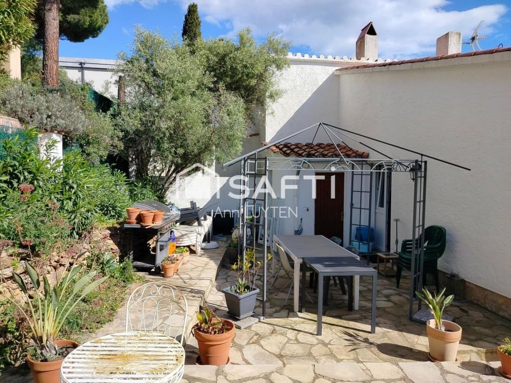 2 soveværelse Rækkehus til salg i Roses med garage - € 319.000 (Ref: 9564987)