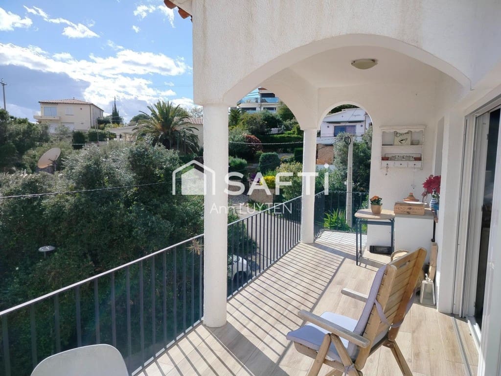 2 soveværelse Rækkehus til salg i Roses med garage - € 319.000 (Ref: 9564987)