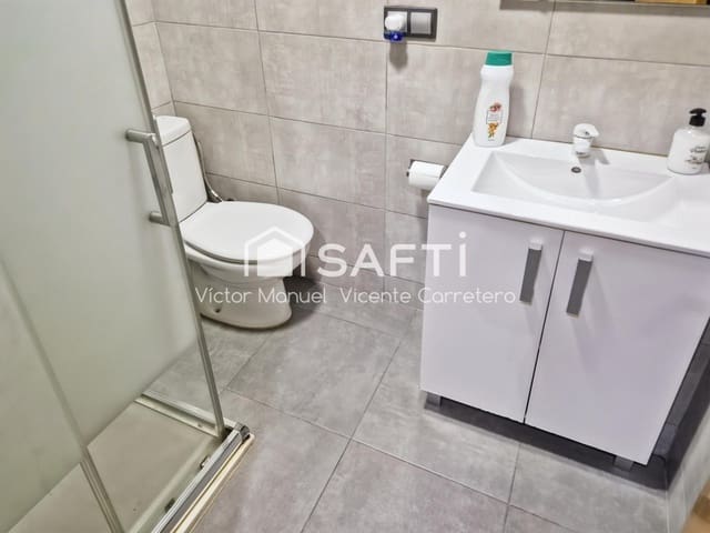 3 slaapkamer Appartement te huur in Sagunto / Sagunt - € 900 (Ref: 9564989)