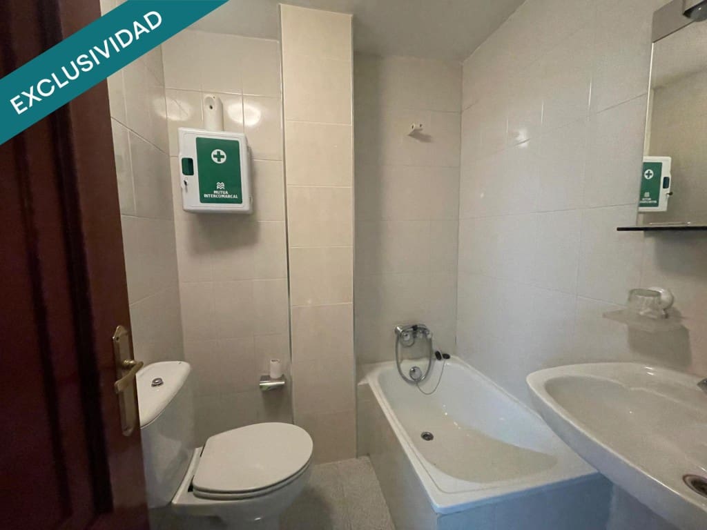 3 slaapkamer Appartement te koop in Vega de Espinareda - € 53.000 (Ref: 9564990)