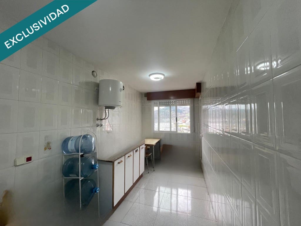 3 slaapkamer Appartement te koop in Vega de Espinareda - € 53.000 (Ref: 9564990)