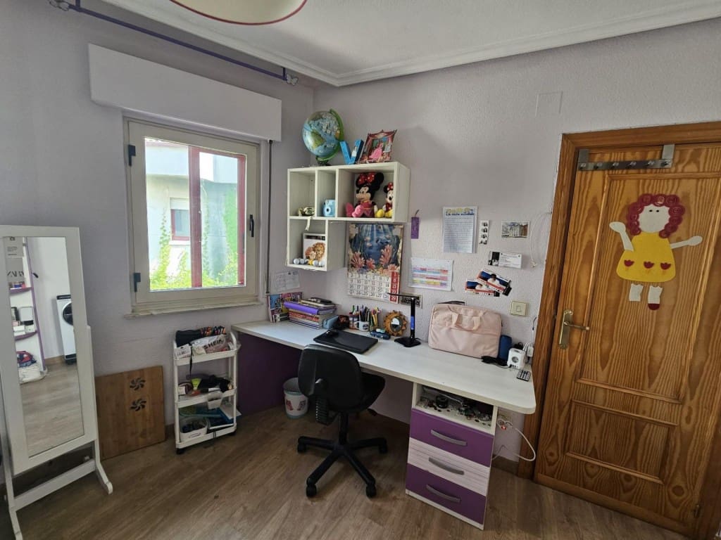 4 sypialnia Willa na sprzedaż w Villares de la Reina - 250 000 € (Ref: 9564993)