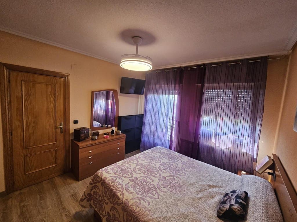 4 sypialnia Willa na sprzedaż w Villares de la Reina - 250 000 € (Ref: 9564993)