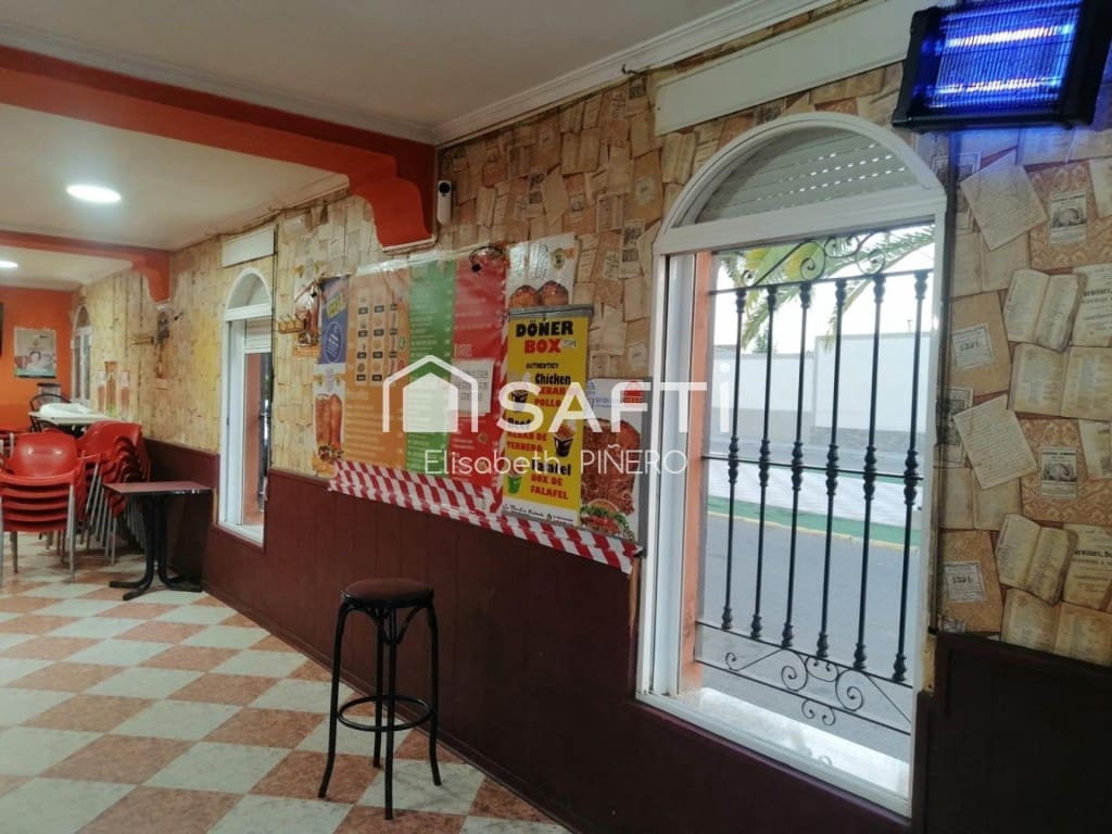 Kommersiell til salgs i Puebla de la Calzada - € 70 000 (Ref: 9568346)