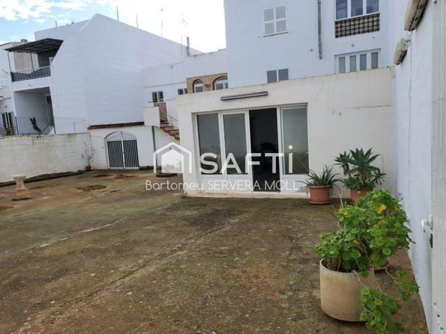 Byggegrund til salg i Ciutadella de Menorca - € 315.000 (Ref: 9568347)