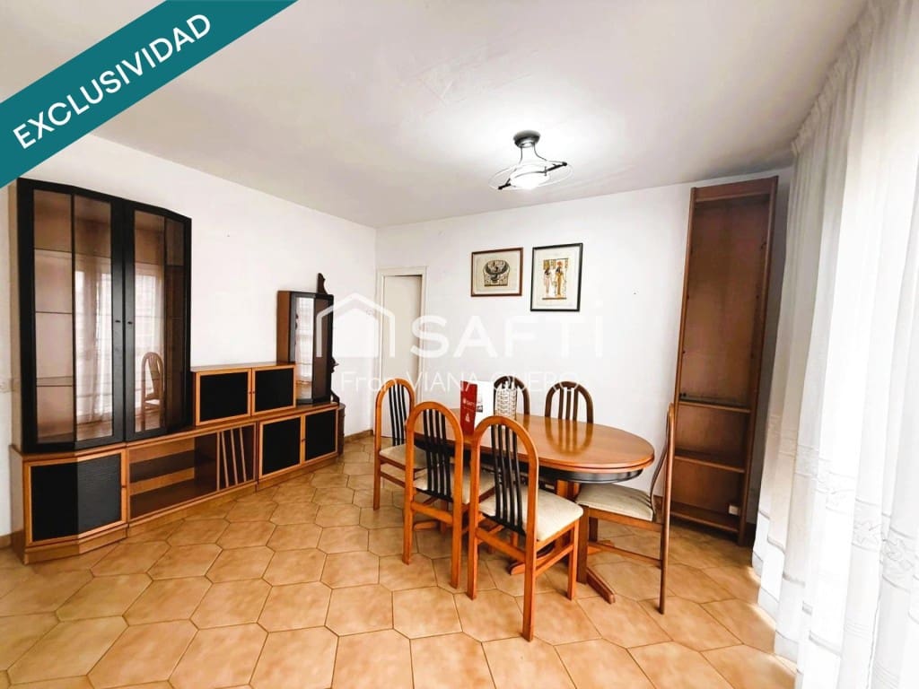 Apartamento de 3 habitaciones en Blanes en venta - 148.000 € (Ref: 9568350)