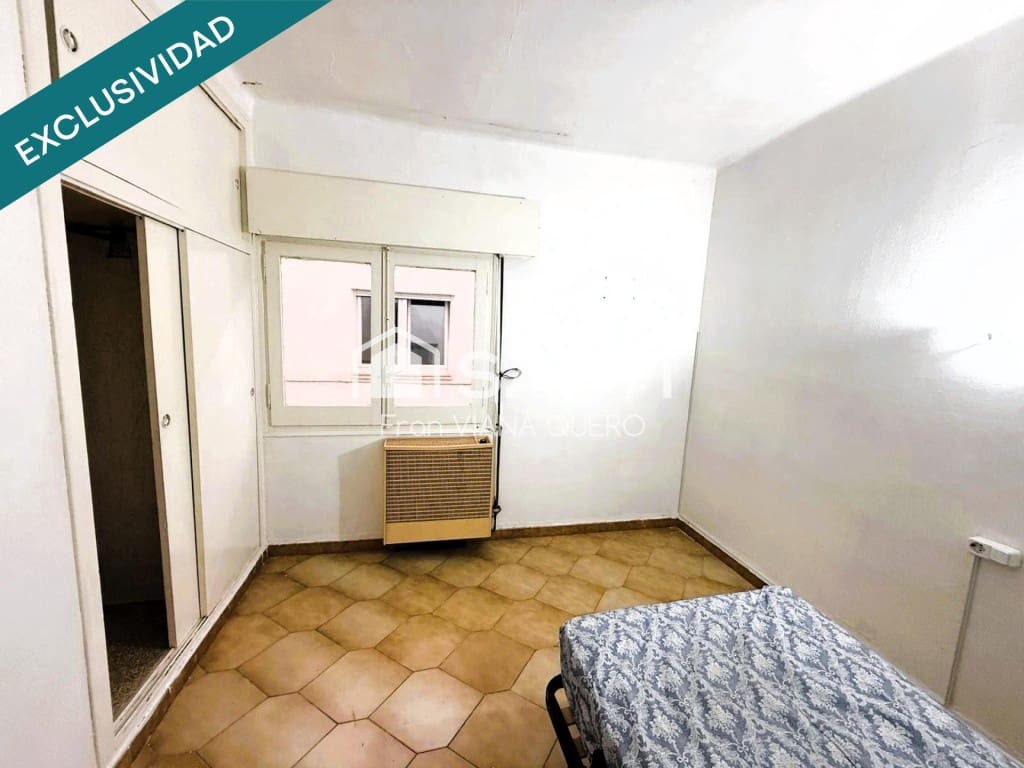 Apartamento de 3 habitaciones en Blanes en venta - 148.000 € (Ref: 9568350)