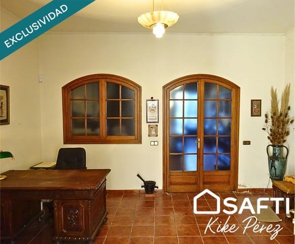 5 chambre Villa/Maison Mitoyenne à vendre à Esparreguera avec garage - 449 000 € (Ref: 9568352)