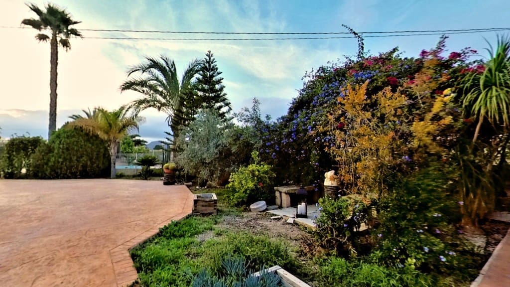 4 Zimmer Finca/Landgut zu verkaufen in Novelda mit Pool - 420.000 € (Ref: 9568355)