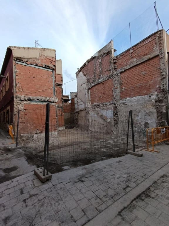 Byggetomt til salgs i Villena - € 40 000 (Ref: 9570965)