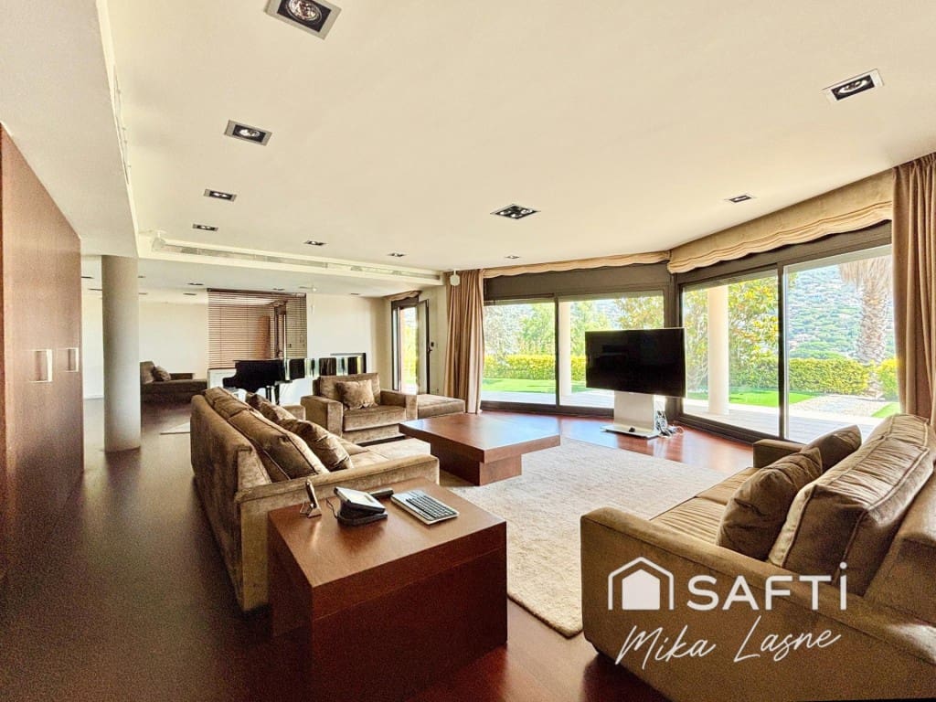 8 soveværelse Villa til salg i Cabrils med swimmingpool garage - € 1.850.000 (Ref: 9570967)