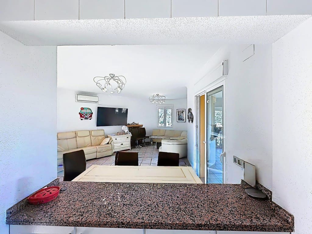 4 soveværelse Villa til salg i Pedreguer med swimmingpool - € 1.300.000 (Ref: 9570970)