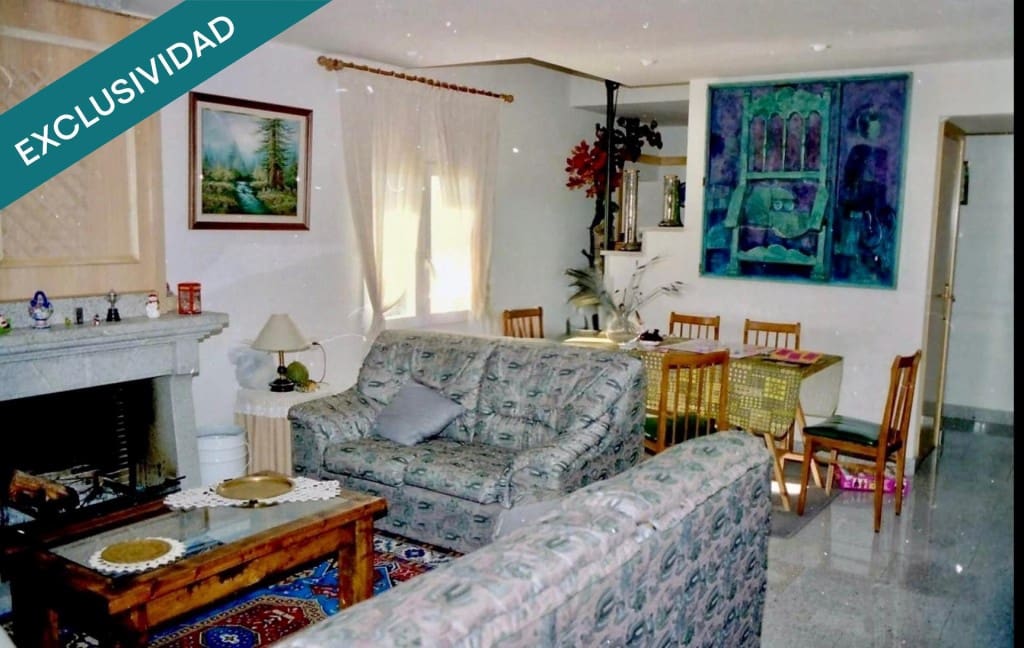 5 Zimmer Villa zu verkaufen in Valdemaqueda mit Pool Garage - 270.000 € (Ref: 9570972)