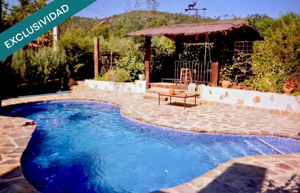 5 Zimmer Villa zu verkaufen in Valdemaqueda mit Pool Garage - 270.000 € (Ref: 9570972)