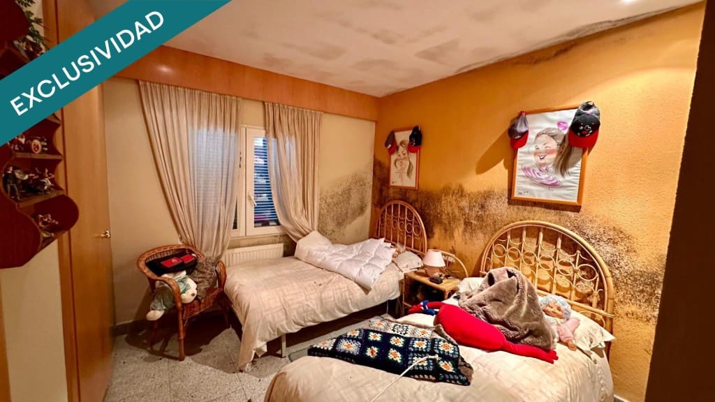 5 Zimmer Villa zu verkaufen in Valdemaqueda mit Pool Garage - 270.000 € (Ref: 9570972)