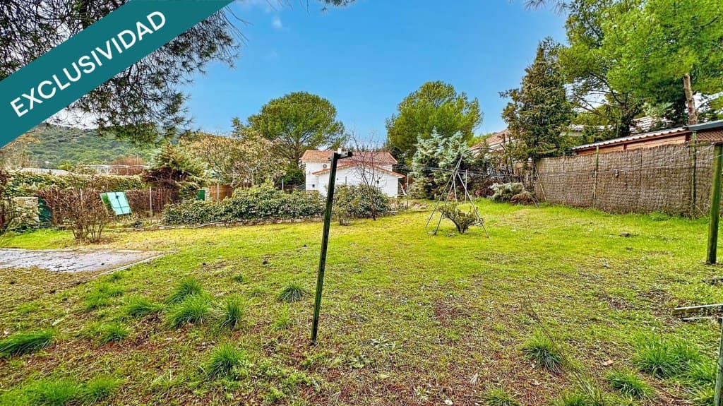 5 Zimmer Villa zu verkaufen in Valdemaqueda mit Pool Garage - 270.000 € (Ref: 9570972)