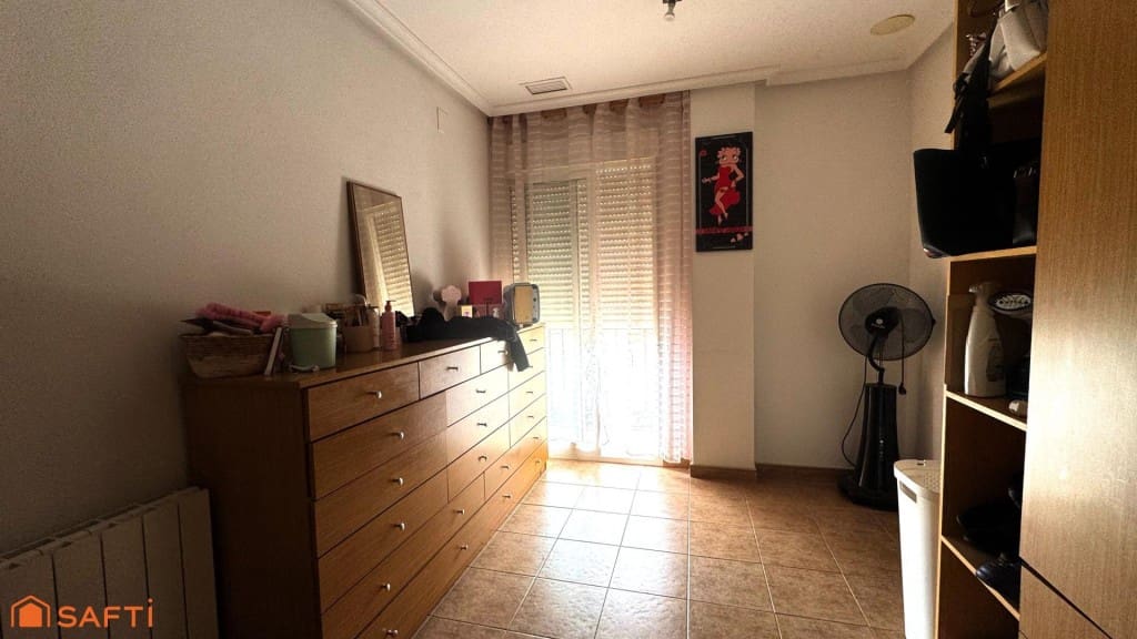 7 makuuhuone Rivitalo myytävänä paikassa Aspe mukana 
autotalli - 261 000 € (Ref: 9570974)