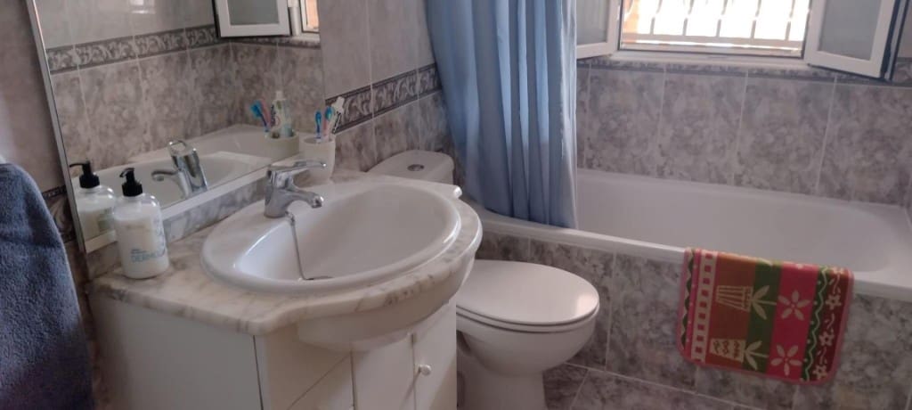 3 sypialnia Willa na sprzedaż w Pioz - 328 000 € (Ref: 9570976)