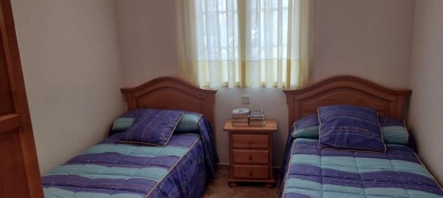 3 sypialnia Willa na sprzedaż w Pioz - 328 000 € (Ref: 9570976)