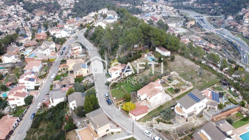 Solar/Parcela en Vallirana en venta - 77.000 € (Ref: 9574455)