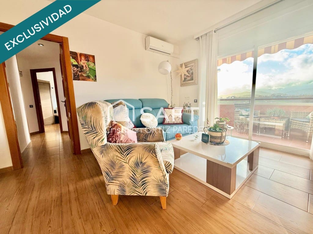 Apartamento de 2 habitaciones en Blanes en venta - 204.000 € (Ref: 9574458)