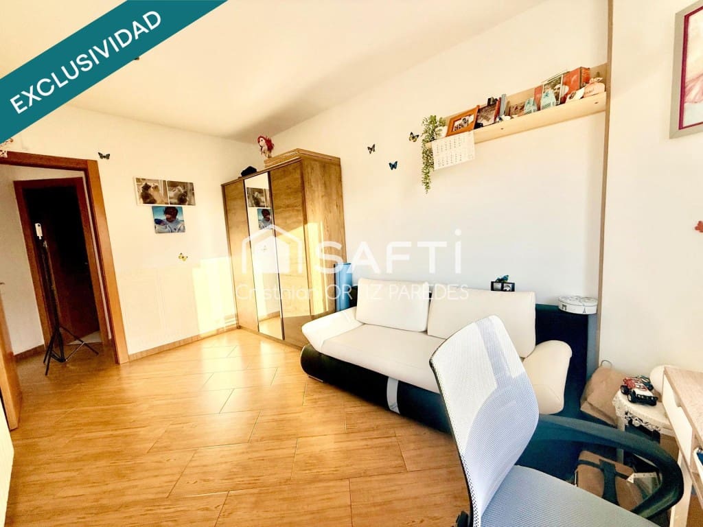 Apartamento de 2 habitaciones en Blanes en venta - 204.000 € (Ref: 9574458)