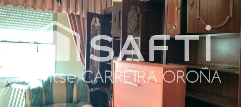 4 camera da letto Villetta a Schiera in vendita in Santiago de Compostela con garage - 129.000 € (Rif: 9574460)