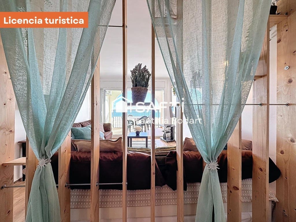 Studio til salgs i Empuriabrava - € 222 000 (Ref: 9574462)