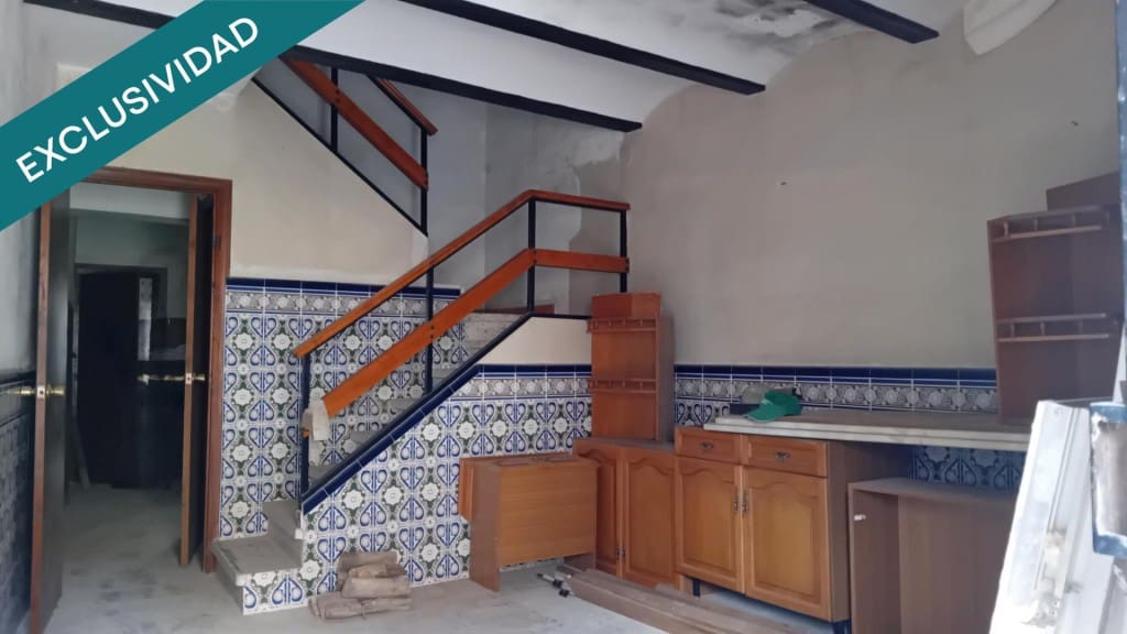 3 slaapkamer Villa te koop in Lagartera - € 32.000 (Ref: 9574463)