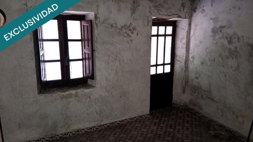 3 slaapkamer Villa te koop in Lagartera - € 32.000 (Ref: 9574463)