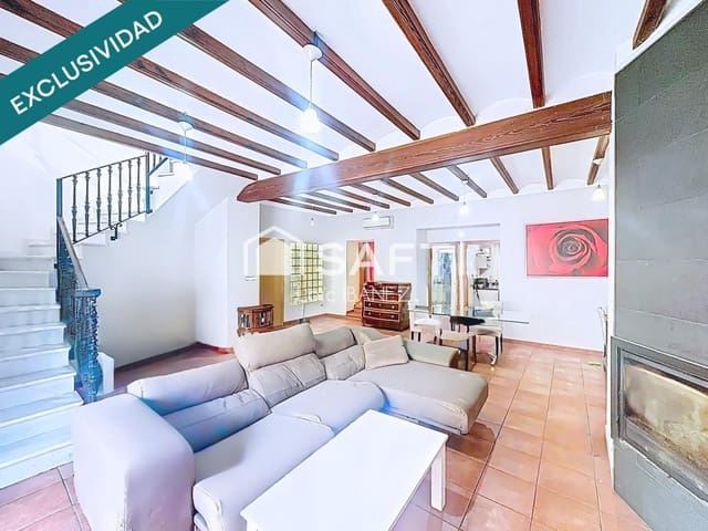 4 soverom Villa til salgs i Oliva Pueblo, Oliva med garasje - € 249 000 (Ref: 9574465)