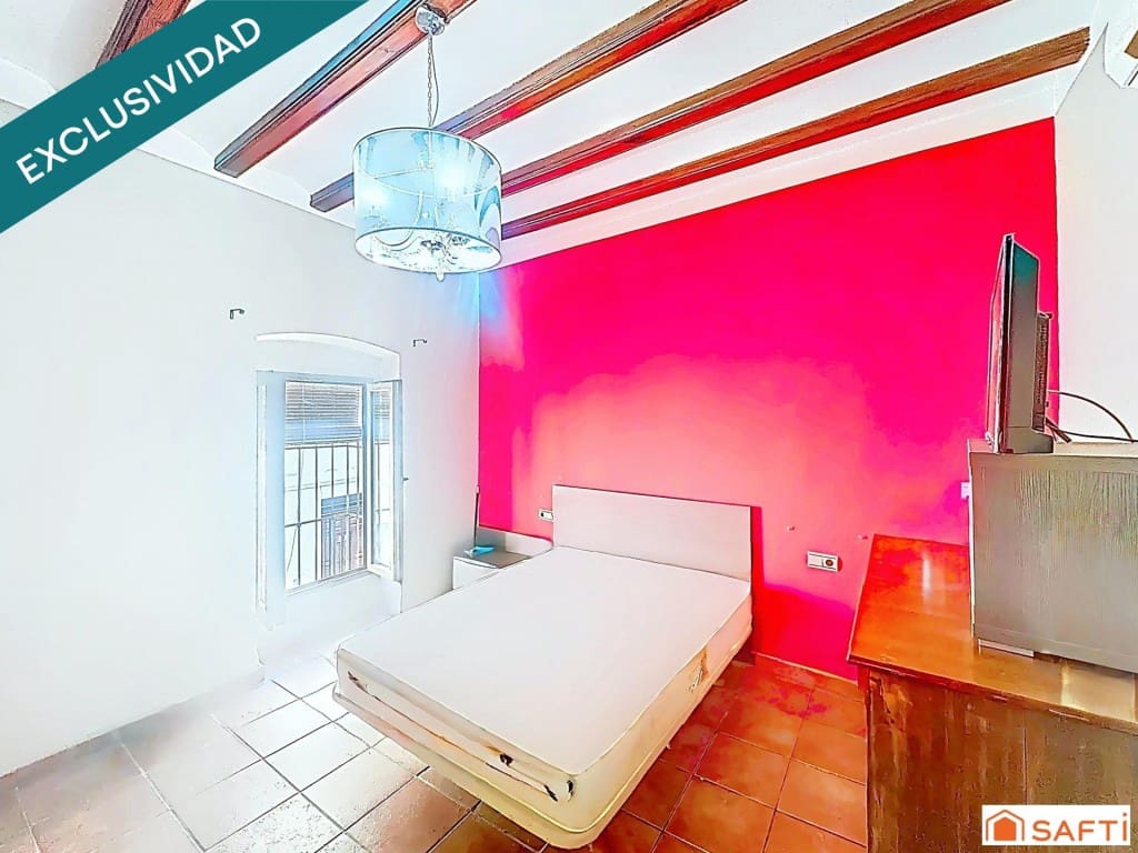 4 soverom Villa til salgs i Oliva med garasje - € 249 000 (Ref: 9574465)