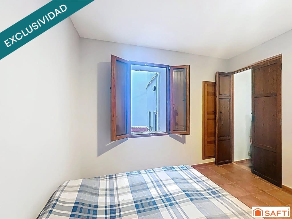 4 soverom Villa til salgs i Oliva med garasje - € 249 000 (Ref: 9574465)