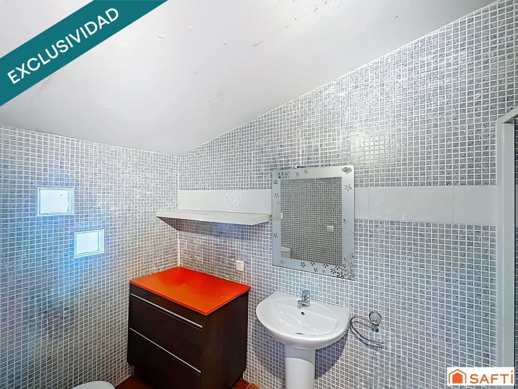 4 soverom Villa til salgs i Oliva med garasje - € 249 000 (Ref: 9574465)