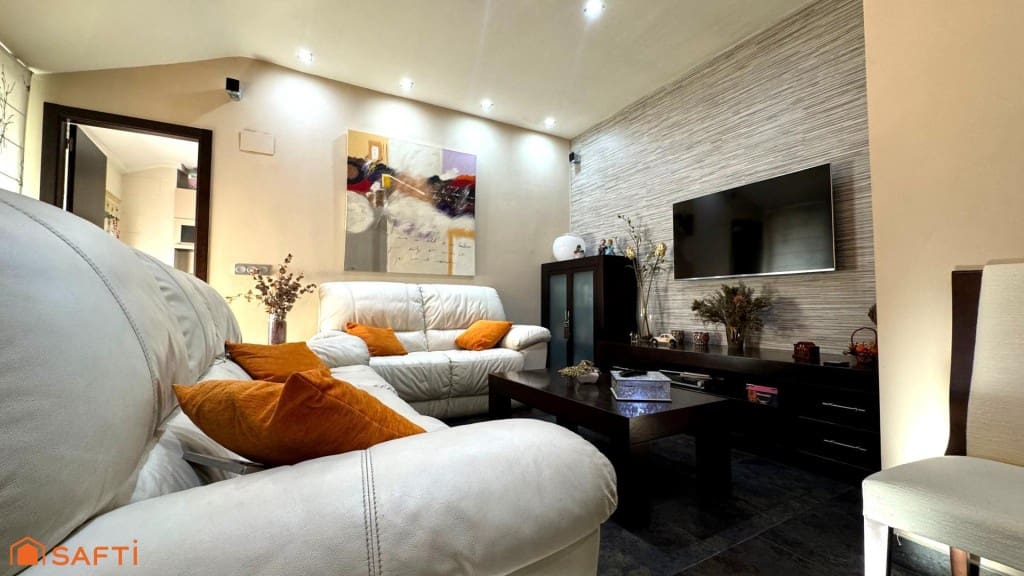 4 Zimmer Wohnung zu verkaufen in Elda mit Garage - 224.990 € (Ref: 9574467)