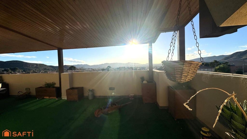 4 Zimmer Wohnung zu verkaufen in Elda mit Garage - 224.990 € (Ref: 9574467)