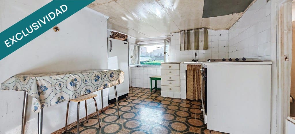 2 quarto Moradia em Banda para venda em Grado - 35 000 € (Ref: 9582650)