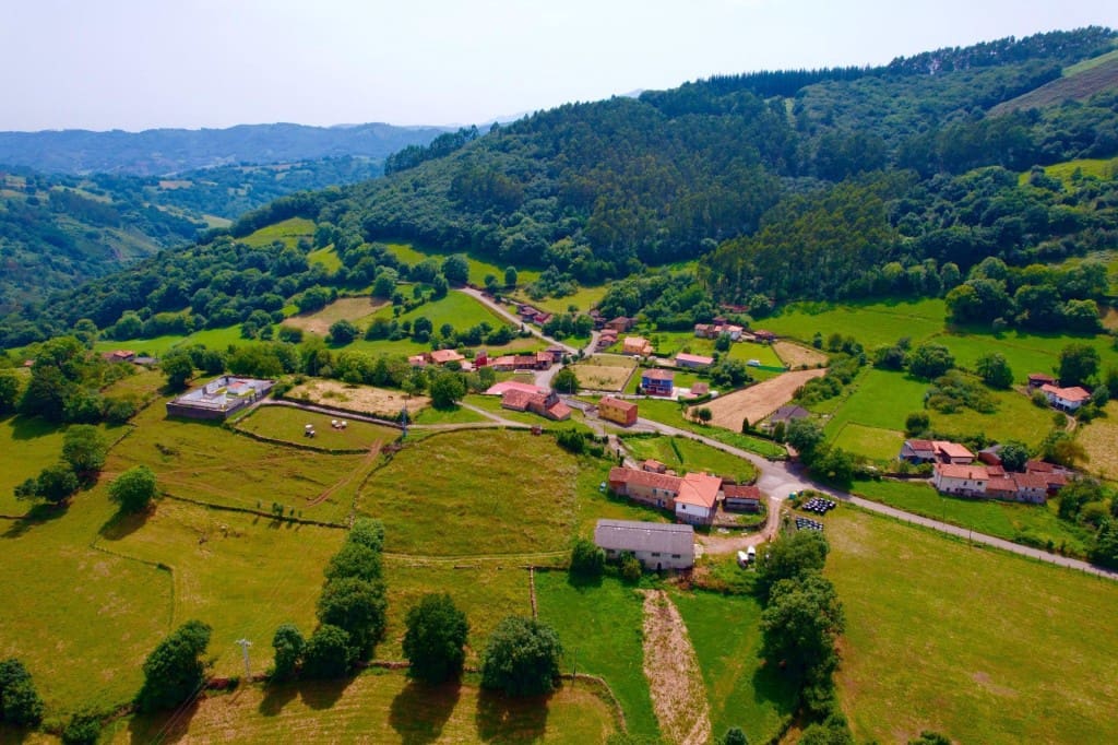 2 quarto Moradia em Banda para venda em Grado - 35 000 € (Ref: 9582650)