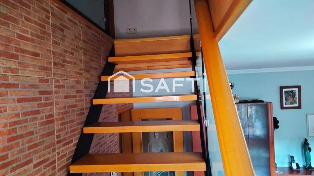 3 bedroom Villa for sale in Piera with pool garage - € 325,000 (Ref: 9582653)