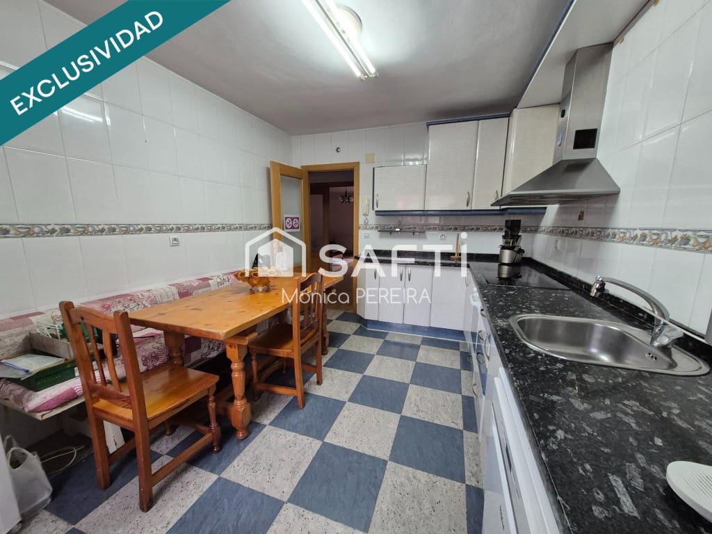 4 bedroom Apartment for sale in Leon city - € 160,000 (Ref: 9582662)