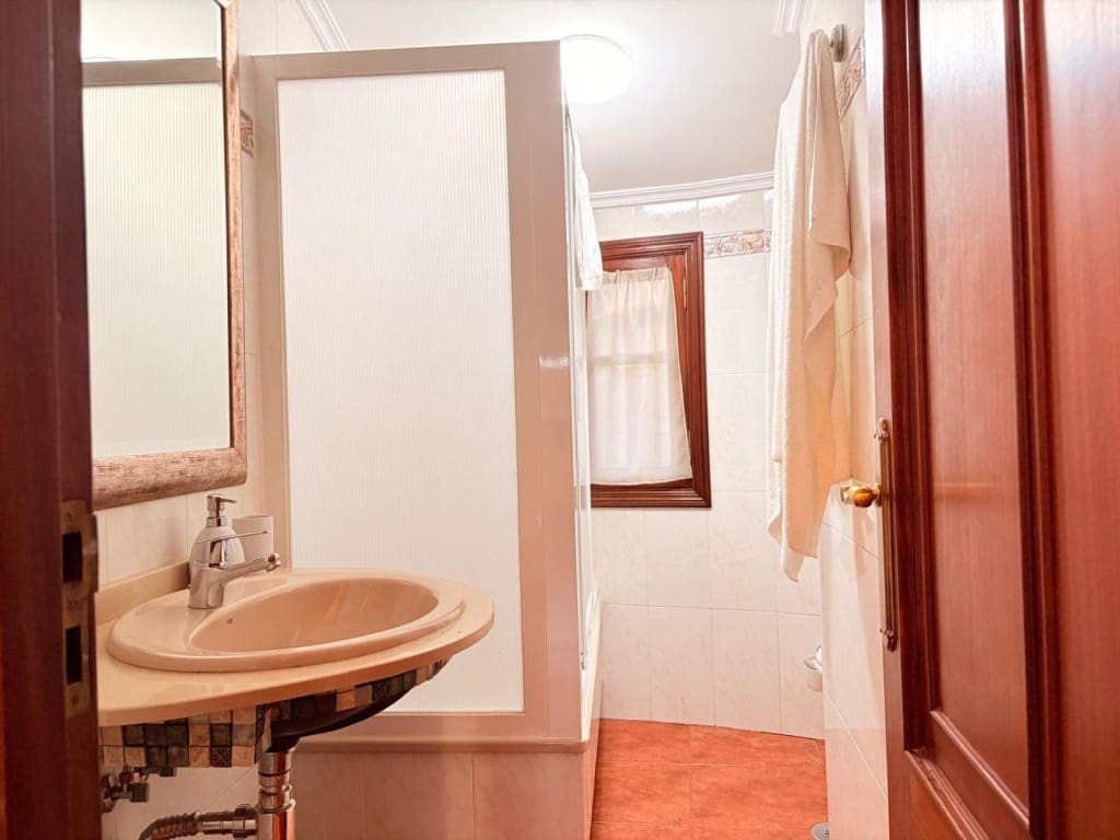 4 chambre Villa/Maison à vendre à Poio - 459 000 € (Ref: 9582663)