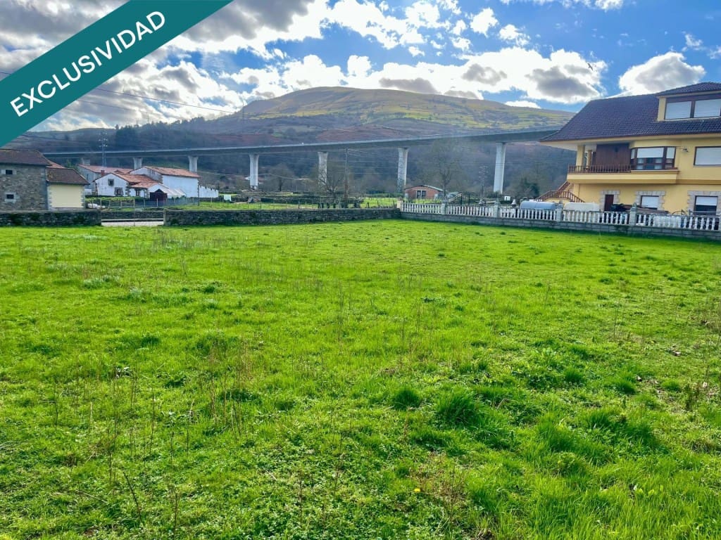 Building Plot for sale in Arenas de Iguna - € 68,000 (Ref: 9582665)