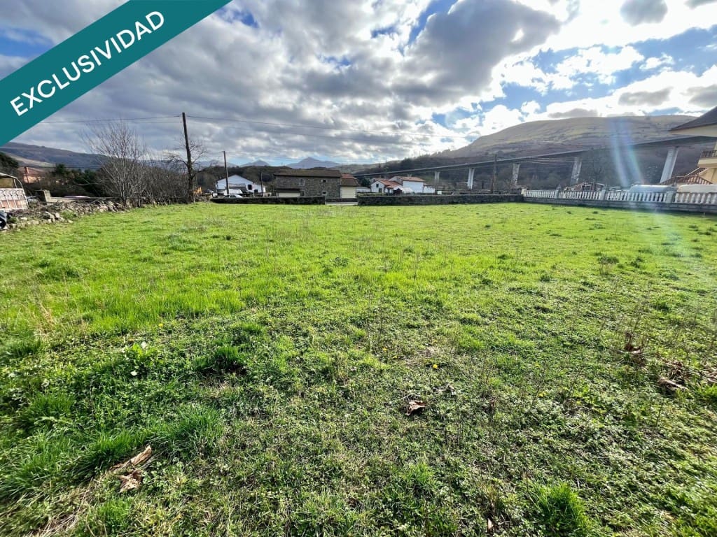 Building Plot for sale in Arenas de Iguna - € 68,000 (Ref: 9582665)