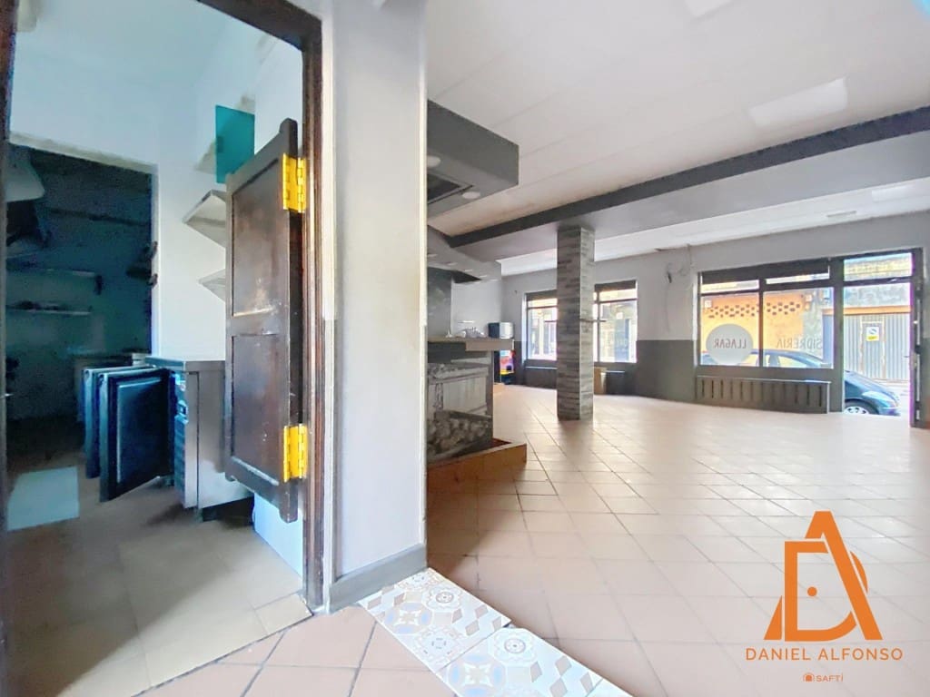 Commercial for sale in San Martin del Rey Aurelio - € 75,000 (Ref: 9586210)