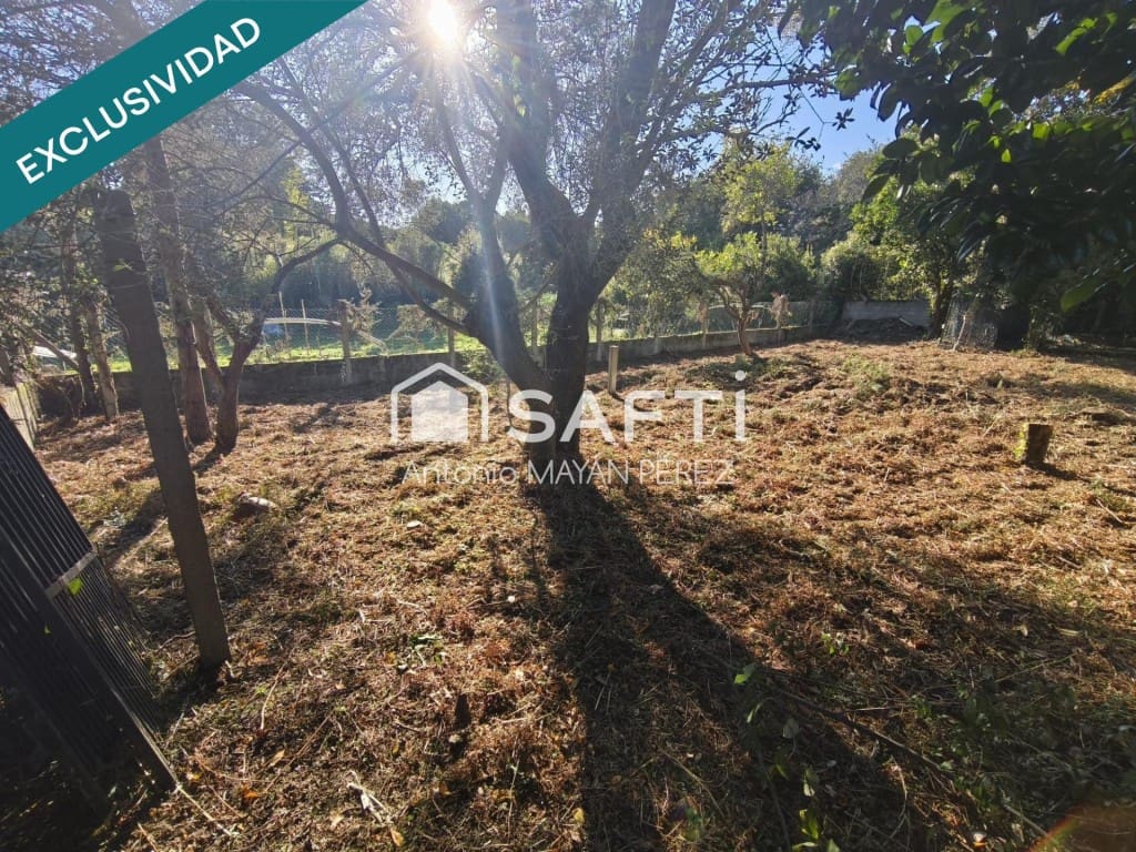 Adosado de 3 habitaciones en A Pobra do Caramiñal en venta - 114.500 € (Ref: 9586223)