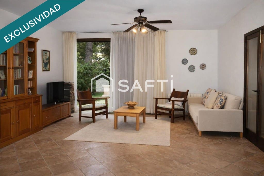 3 bedroom Villa for sale in Manacor with garage - € 549,000 (Ref: 9586227)