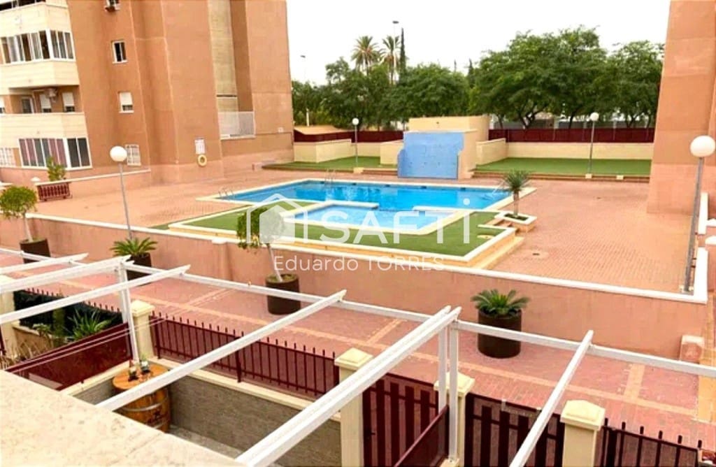 4 bedroom Terraced Villa for sale in Elche / Elx with pool garage - € 380,000 (Ref: 9594921)